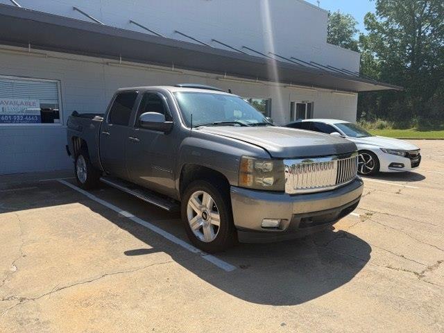 Chevrolet Silverado 1500 LTZ Crew Cab 2WD 2007