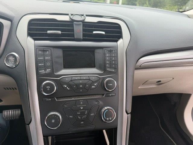 Ford Fusion SE 2017
