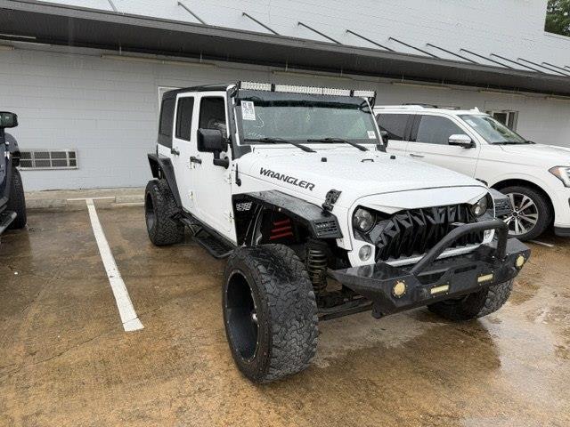 Jeep Wrangler Unlimited Sahara 4WD 2015