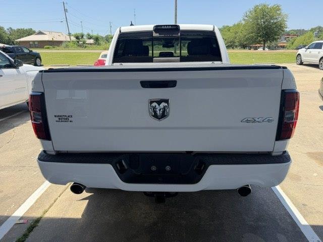 RAM 1500 Sport Crew Cab SWB 4WD 2015