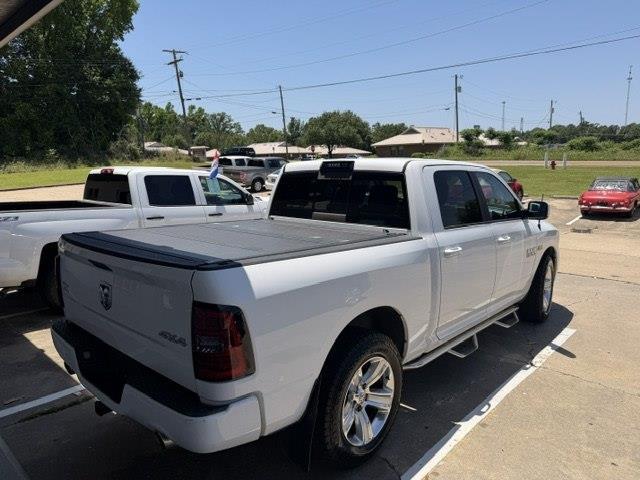 RAM 1500 Sport Crew Cab SWB 4WD 2015