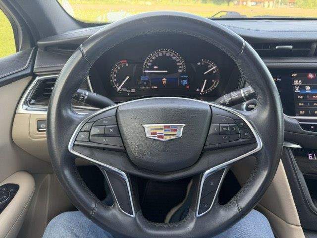 Cadillac XT5 Luxury 4D SUV FWD 2018