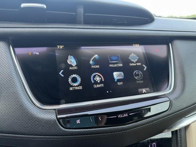 Cadillac XT5 Luxury 4D SUV FWD 2018