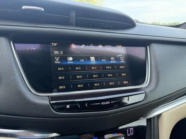 Cadillac XT5 Luxury 4D SUV FWD 2018
