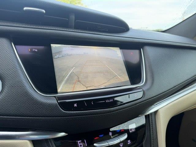 Cadillac XT5 Luxury 4D SUV FWD 2018