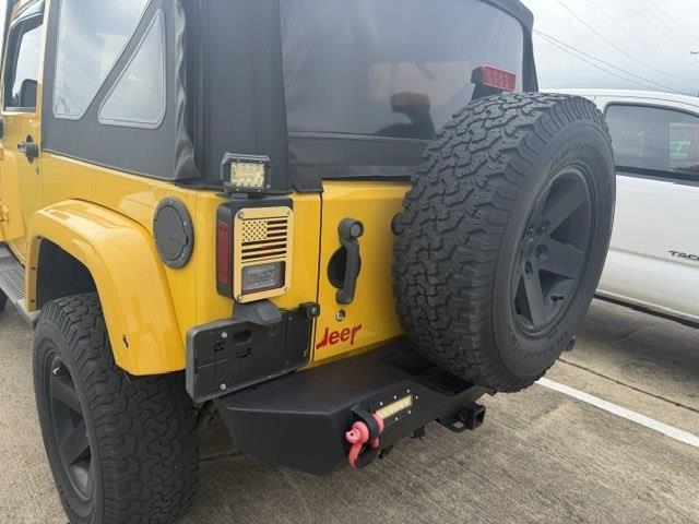 Jeep Wrangler Sahara 4WD 2015