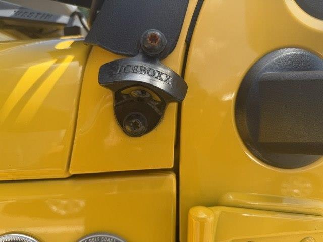 Jeep Wrangler Sahara 4WD 2015
