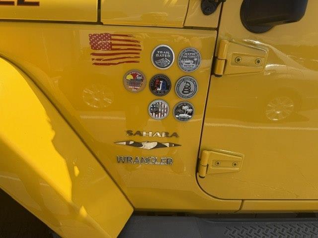 Jeep Wrangler Sahara 4WD 2015