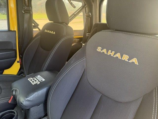 Jeep Wrangler Sahara 4WD 2015