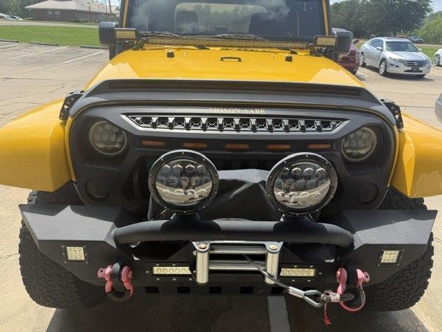 Jeep Wrangler Sahara 4WD 2015