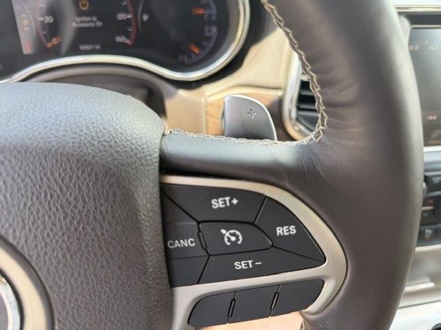 Jeep Grand Cherokee Overland 2WD 2015