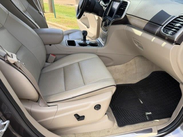 Jeep Grand Cherokee Overland 2WD 2015