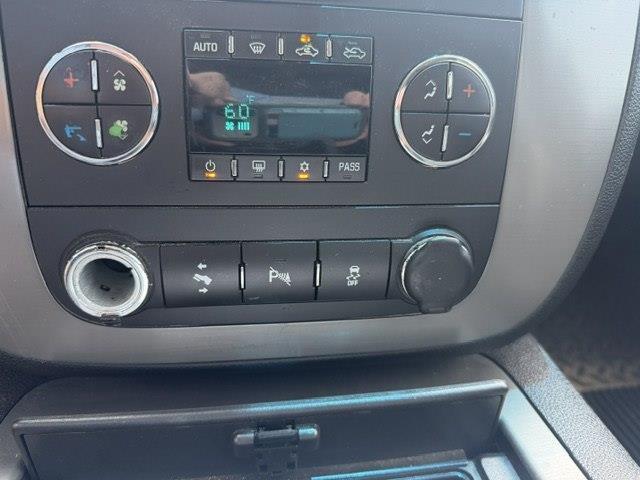 GMC Sierra 1500 4WD Crew Cab 143.5" SLT 2012