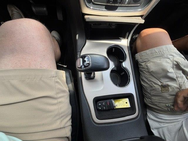 Jeep Grand Cherokee Limited 2WD 2014