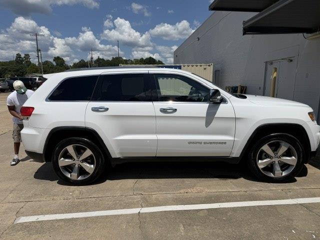 Jeep Grand Cherokee Limited 2WD 2014