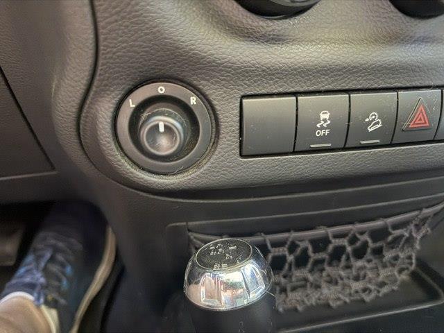 Jeep Wrangler Unlimited Sport 4WD 2017