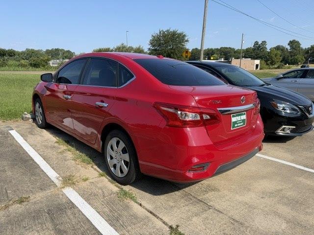 Nissan Sentra SV 4D Sedan 2017