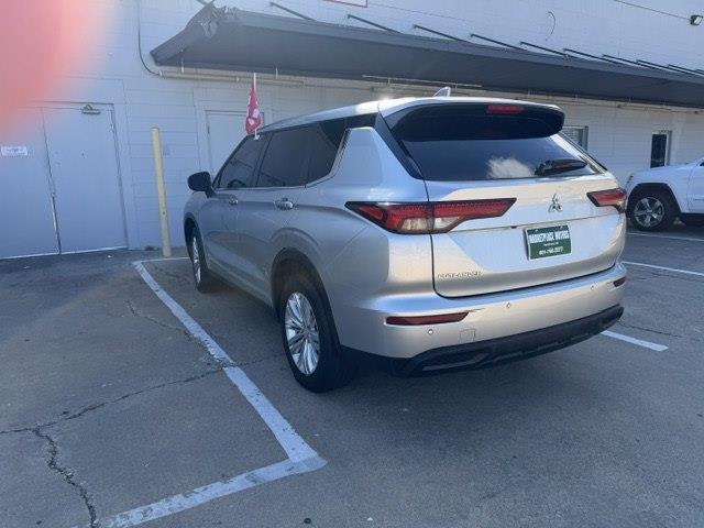 Mitsubishi Outlander ES 4WD 2022