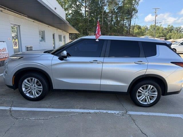 Mitsubishi Outlander ES 4WD 2022