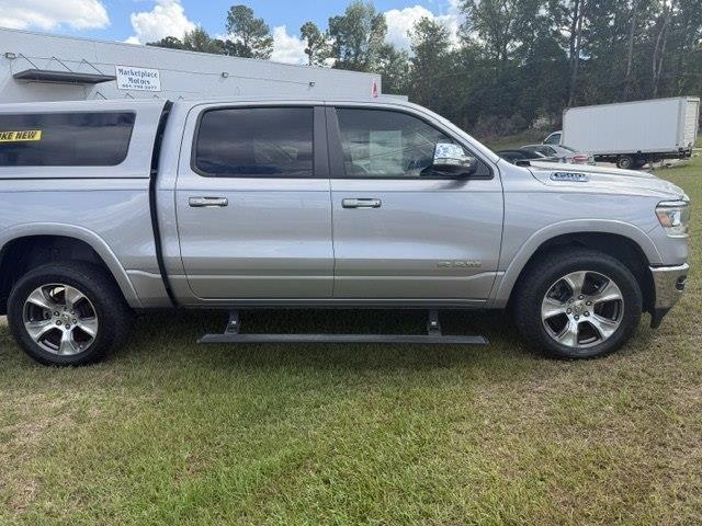 RAM 1500 Laramie Crew Cab SWB 4WD 2019