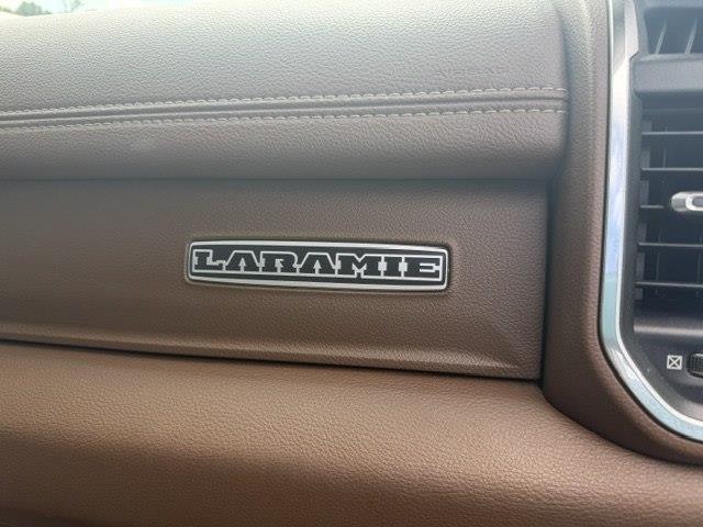 RAM 1500 Laramie Crew Cab SWB 4WD 2019