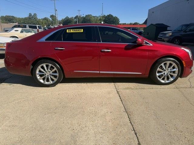 Cadillac XTS Luxury FWD 2014