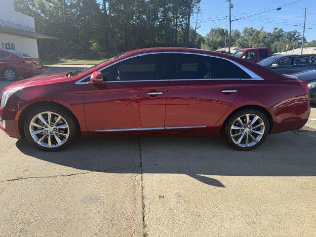 Cadillac XTS Luxury FWD 2014