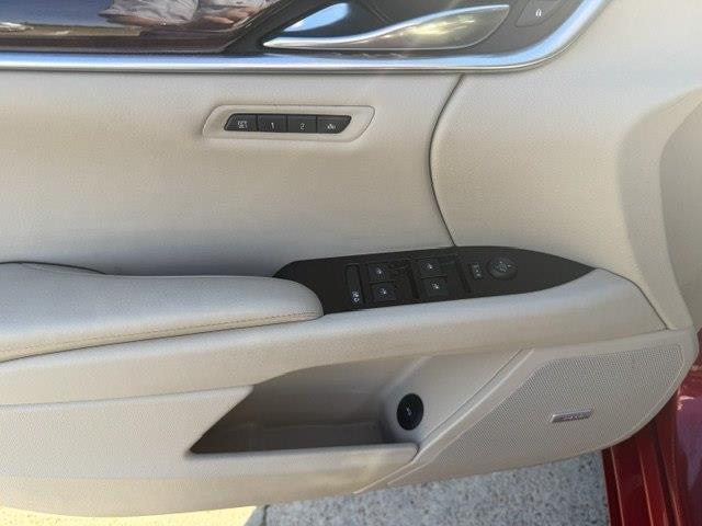 Cadillac XTS Luxury FWD 2014