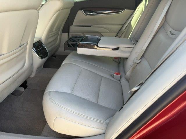 Cadillac XTS Luxury FWD 2014
