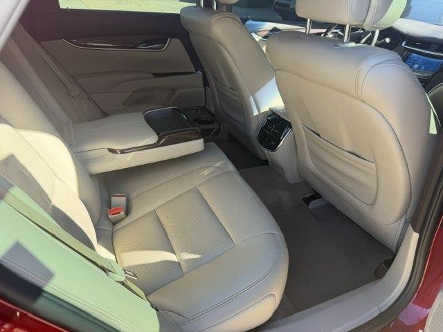 Cadillac XTS Luxury FWD 2014
