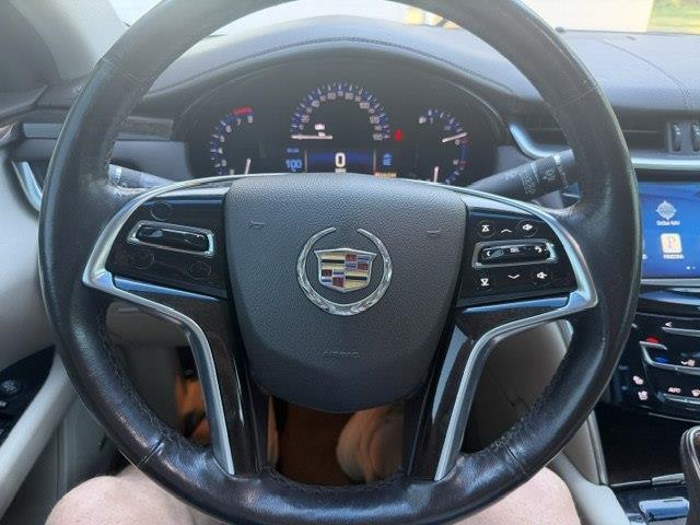 Cadillac XTS Luxury FWD 2014