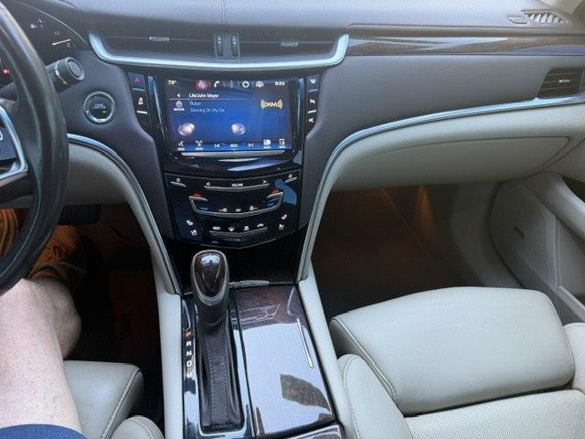 Cadillac XTS Luxury FWD 2014
