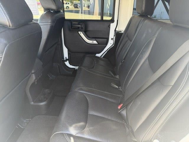 Jeep Wrangler Unlimited Rubicon 4WD 2015