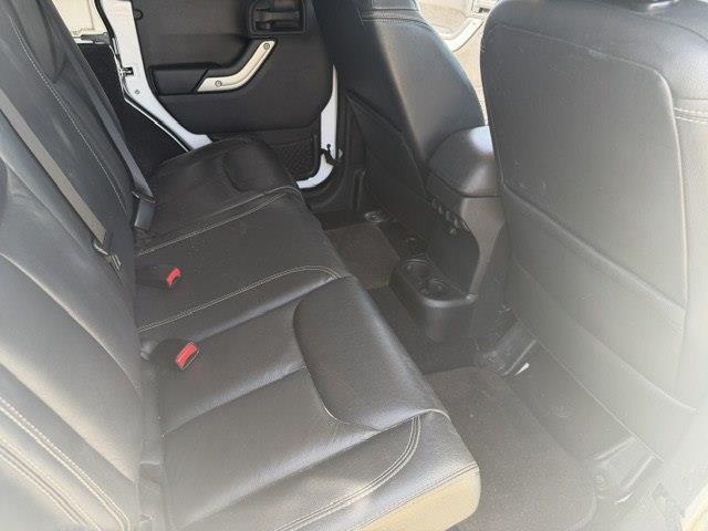 Jeep Wrangler Unlimited Rubicon 4WD 2015