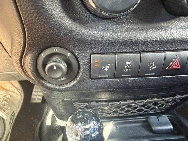 Jeep Wrangler Unlimited Rubicon 4WD 2015