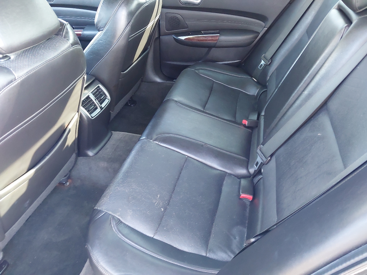 Acura TLX 4dr Sdn FWD Tech 2016