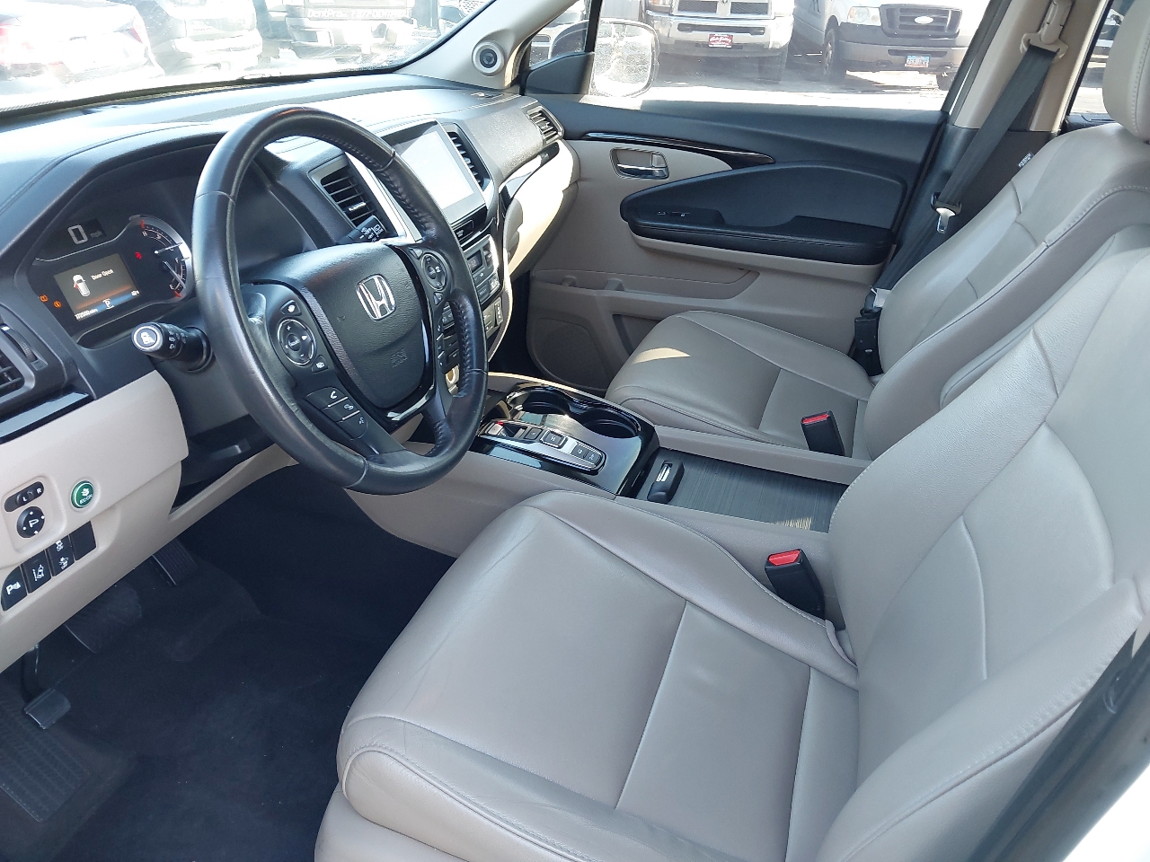 Honda Pilot Touring AWD 2017