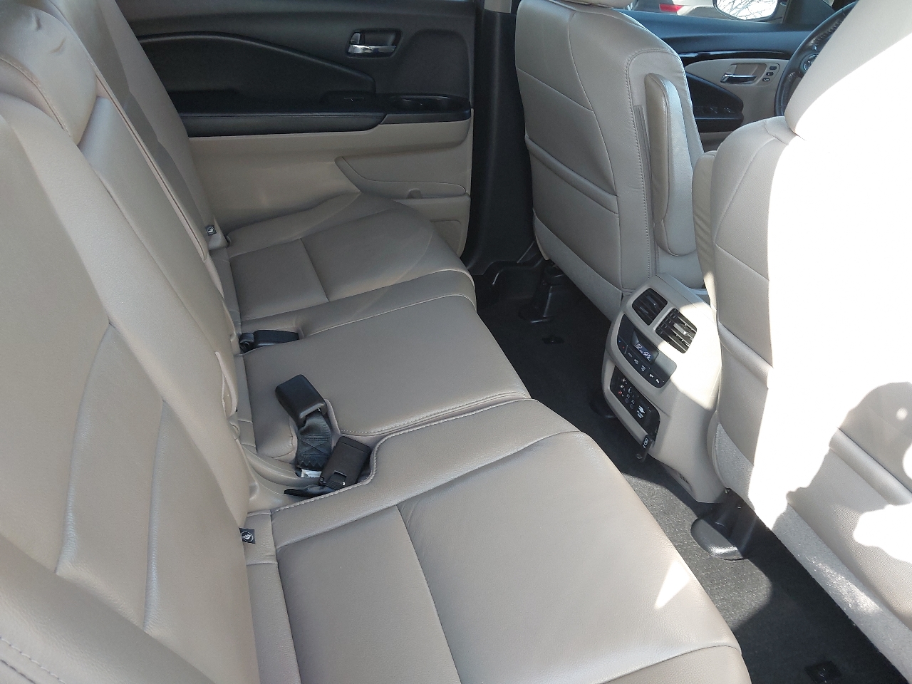 Honda Pilot Touring AWD 2017