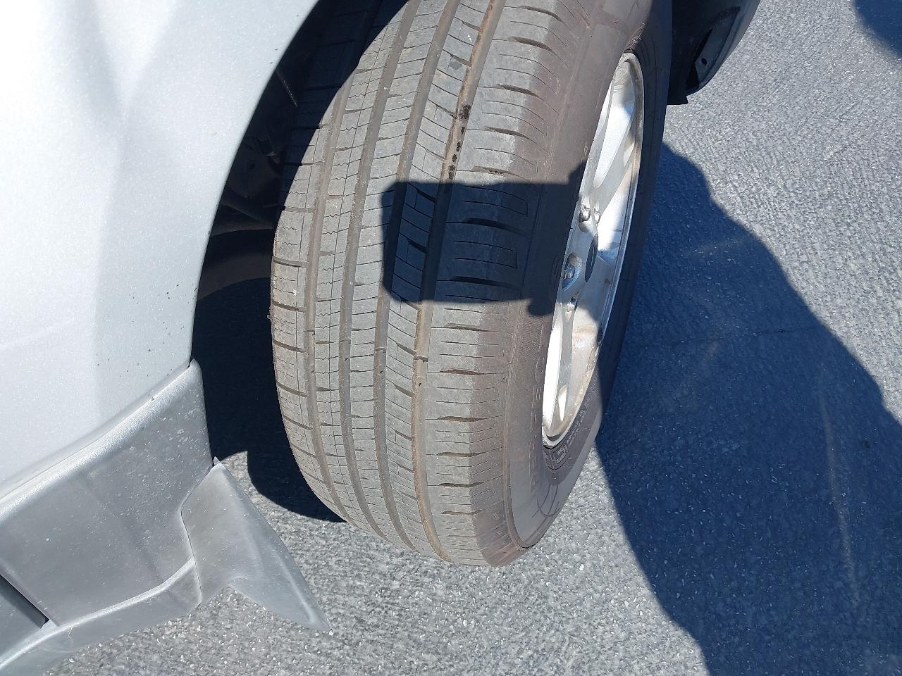 Ford Escape 4dr 103" WB 3.0L XLT 4WD 2005