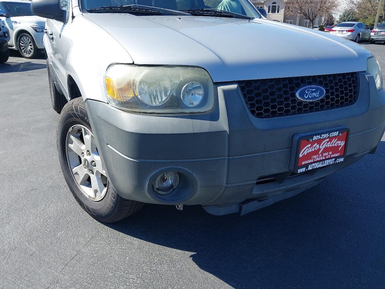 Ford Escape 4dr 103" WB 3.0L XLT 4WD 2005