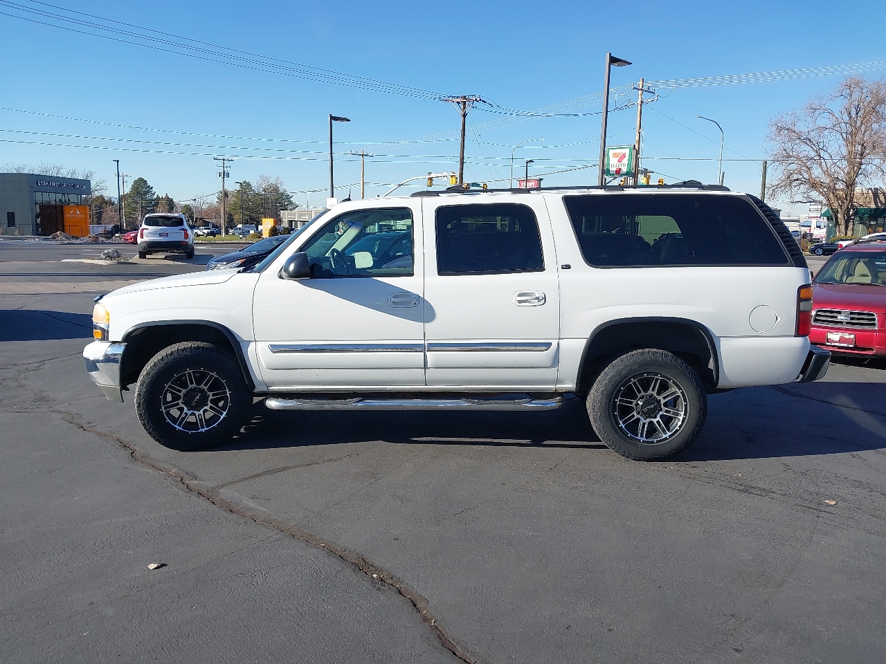 GMC Yukon XL 4dr 2500 4WD SLT 2004