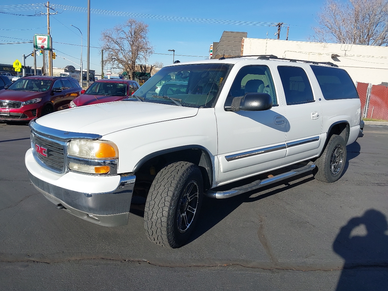 GMC Yukon XL 4dr 2500 4WD SLT 2004