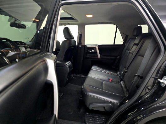 Toyota 4Runner 4WD 4dr V6 Limited (Natl) 2016