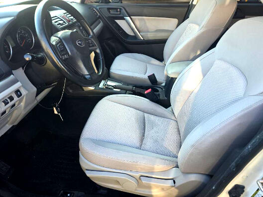 Subaru Forester 4dr CVT 2.5i PZEV 2016