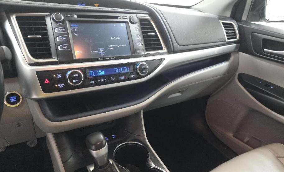 Toyota Highlander Limited V6 AWD (Natl) 2018