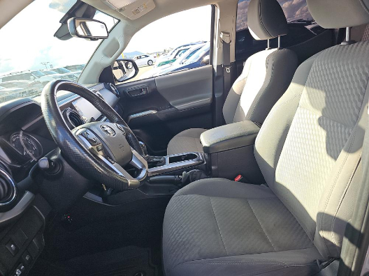 Toyota Tacoma 4WD SR5 Double Cab 5' Bed V6 AT (Natl) 2021