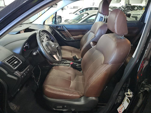 Subaru Forester 2.5i Touring CVT 2017