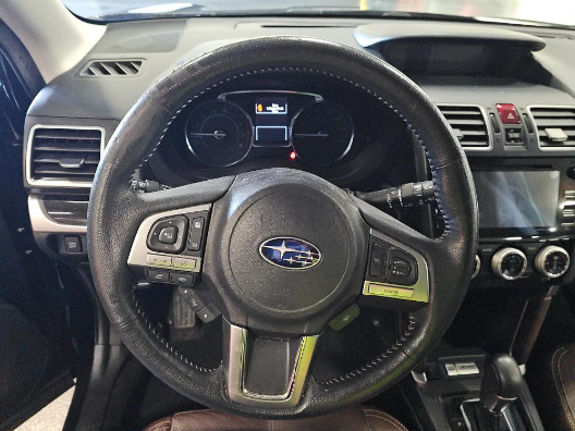 Subaru Forester 2.5i Touring CVT 2017