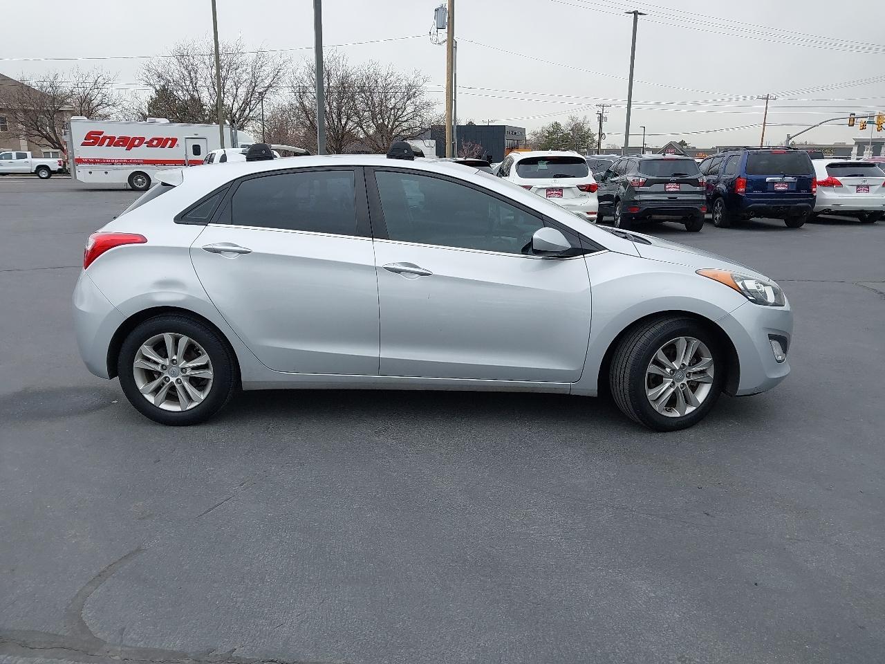 Hyundai Elantra GT 5dr HB Auto 2013