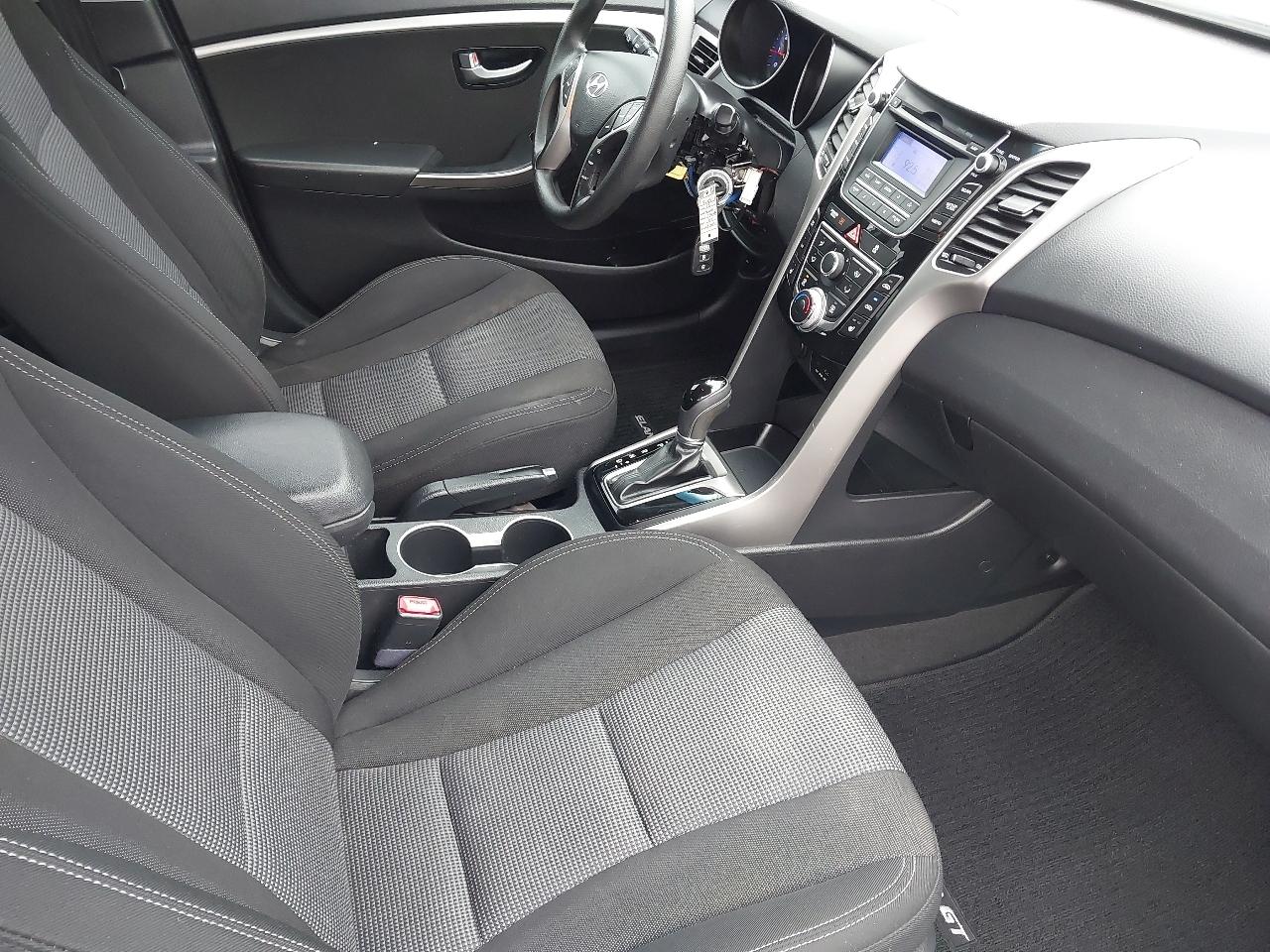 Hyundai Elantra GT 5dr HB Auto 2013